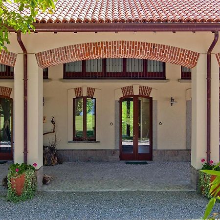 Polidora Acomodação com café da manhã Laveno-Mombello Exterior foto
